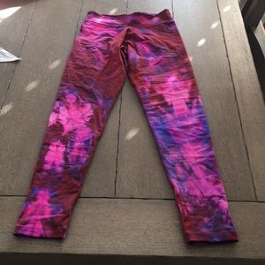 Margarita leggings size 2(fits a 4-6)
